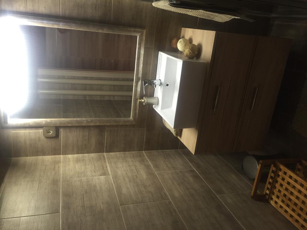 Belvárosi Deluxe Apartman Baja Exterior foto