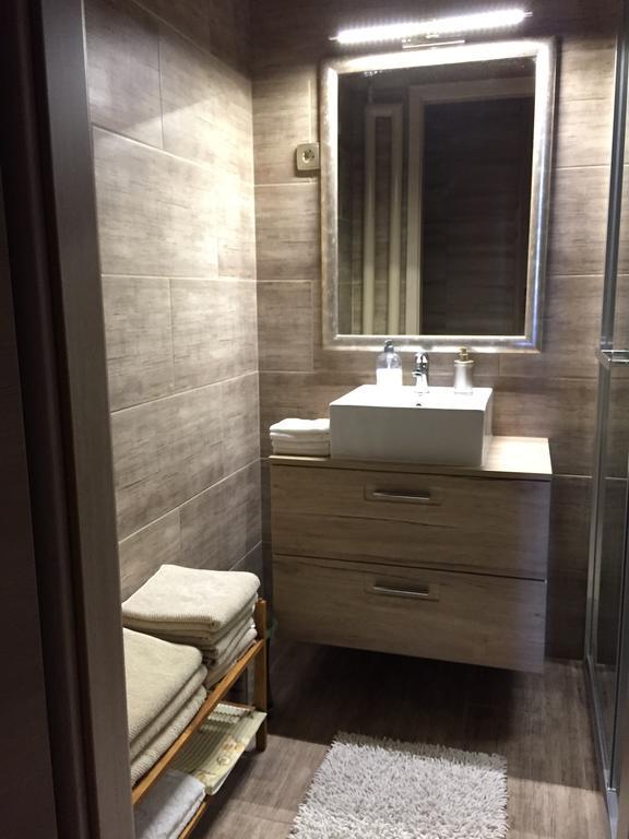 Belvárosi Deluxe Apartman Baja Exterior foto