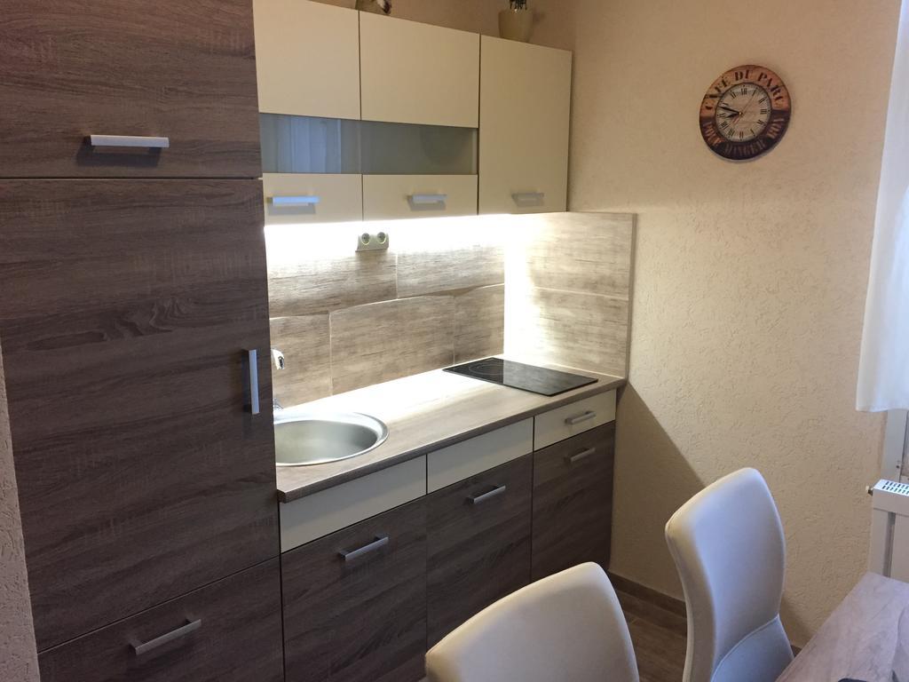 Belvárosi Deluxe Apartman Baja Exterior foto